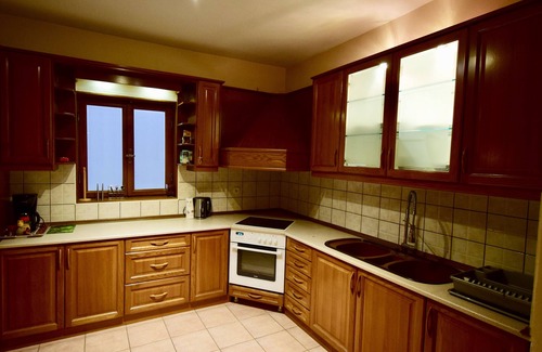 Pavlos Melas Condo | Sun City View apartment