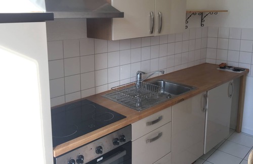Gallus Condo | Sun-drenched 2-room balcony apartment in Frankfurt's Westend!