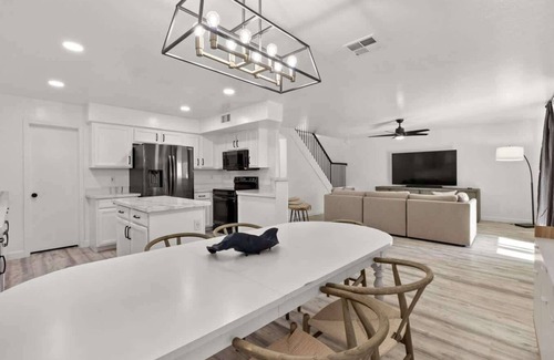 Larissa House | Sun-Drenched Terrace: Chic w/Grille, Firepit, Pool