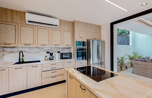 Cabo Velas House | Sun-filled getaway with private pool & large patio- 1 mile to Conchal Beach