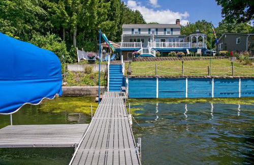 Dundee House | Sun, Fun and Wine-ta