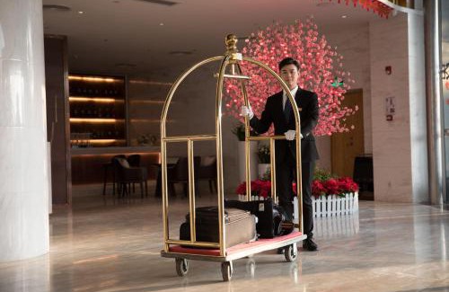 Longhua District Hotel | Sun Garden Hotel
