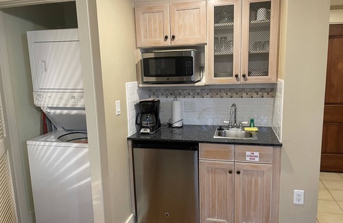 Villa Lago Condo | SUN KISSED condo, Fantastic Location w/pool