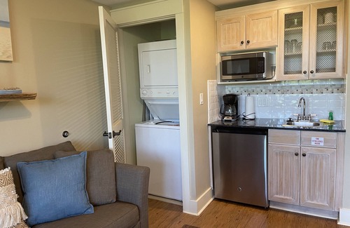 Villa Lago Condo | SUN KISSED condo, Fantastic Location w/pool