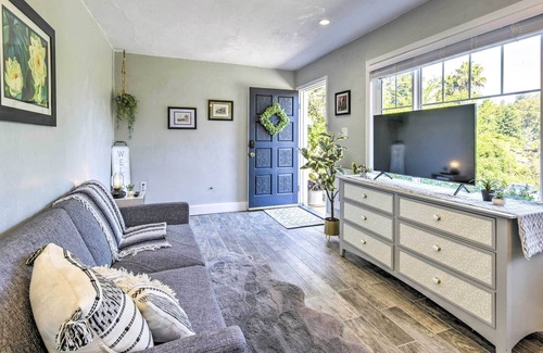 Almonte Apartment | Sun-Kissed Mill Valley Escape w/ Mtn Views!