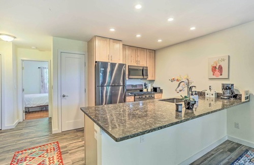 Vernon Condo | Sun-Lit Vernon Condo < 2 Mi to Ski Resort!