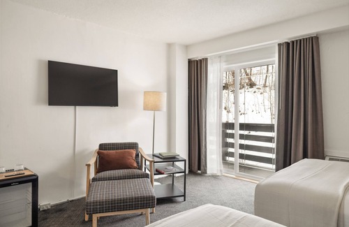 Bromley Mountain Hotel | Sun Lodge