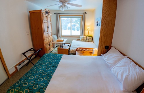 Kirkwood Condo | Sun Meadows Slope Side Getaway 303