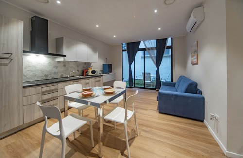 Historic Castle District Apartment | Sun & moon house