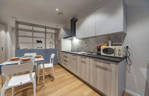 Historic Castle District Apartment | Sun & moon house