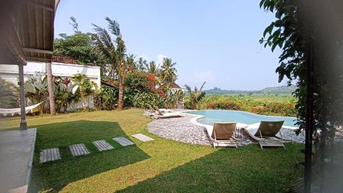Bangunjiwo Villa | Sun Moon Star Villas