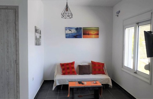 Agii Apostoli House | Sun of a BeachHouse-C