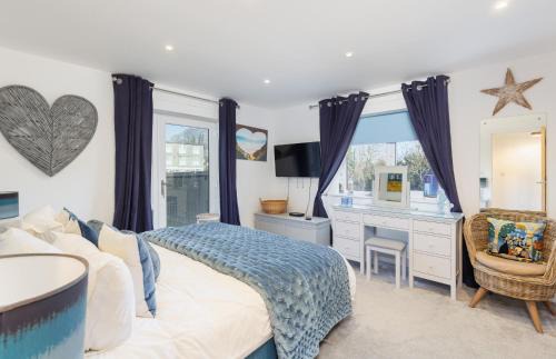 Sandown Apartment | Sun Rise