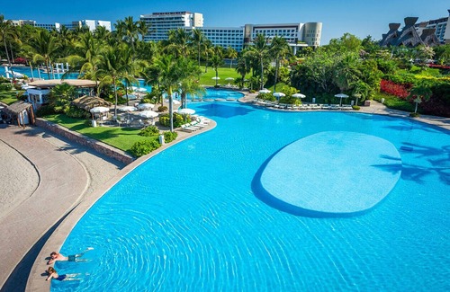 Nuevo Vallarta Condo | Sun, Sand, Golf, Beach, Family Activities