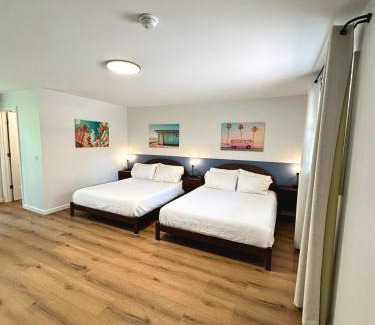Port Austin Hotel | Sun & Sand Resort