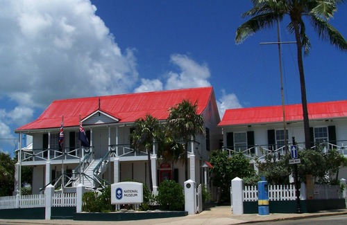 Crystal Harbour Apartment | Sun, Sand & Surf! On-site Swimming Pool, Free Parking, Pets are Welcome!