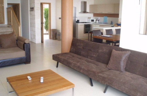 Peyia Town Villa | Sun Set Suite Villa. Ideal for large party Groups! Weddings! Anniversaries!
