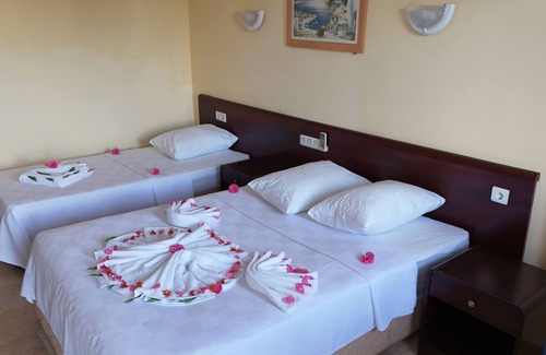 Beldibi Resort | Sun Shine Mir Otel
