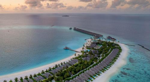 Rinbudhoo Resort | Sun Siyam Iru Veli - 24 Hours Premium All-Inclusive with Free Transfers