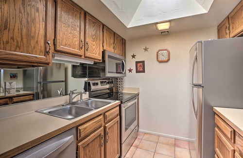 Desert Casitas House | Sun-Soaked AZ Townhome w/Private Patio & Mtn View