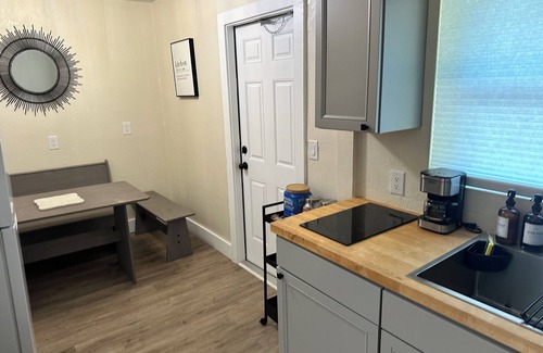 Higbees Daytona House | Sun & Speedway Villa - Centrally located to everything.
