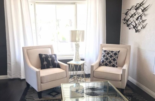 Wildomar House | Sun-Splashed Skyline Sanctum/Near Temecula Wineries