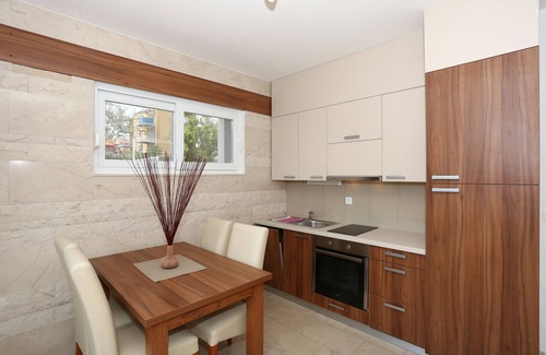Kozino Apartment | Sunadria Apartments B2