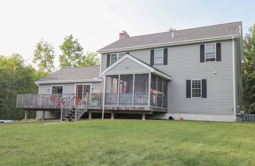 Sunapee House | Sunapee Four Season Getaway with a Mountain View - Foliage, Hiking, Skiing, Lake