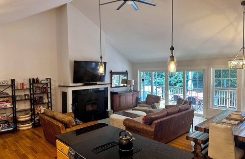Guild House | Sunapee lakes region-ski and summer getaway. Private lake.