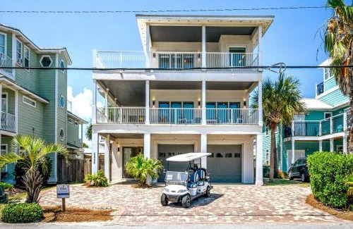 Crystal Beach House | SunBelievable Heated Pool n Golf Cart Deals