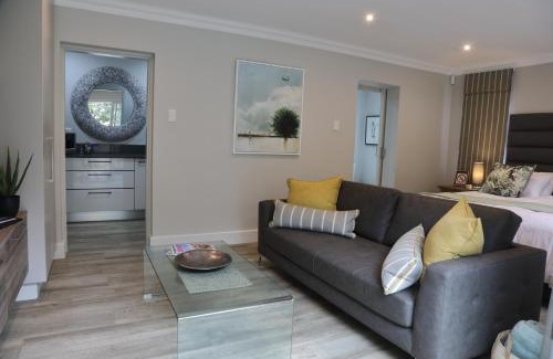 Wilderness Beach Apartment | Sunbird Bliss Luxury Self-catering Apartment