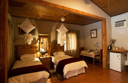 Phalaborwa House | Sunbird Lodge