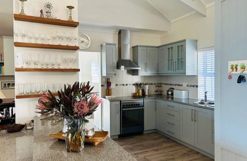 Chanteclair House | Sunbird Villa | Sea and mountain escape