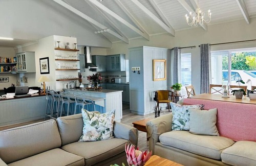 Chanteclair House | Sunbird Villa | Sea and mountain escape