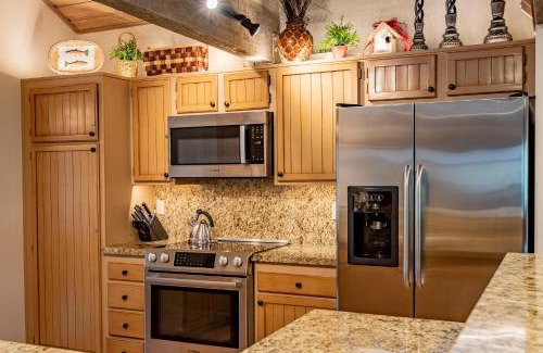 Elkhorn Village House | Sunburst Condo 2739