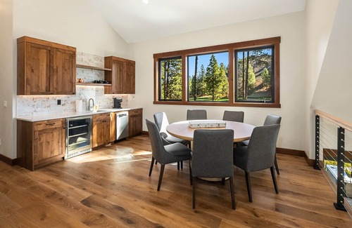 Cle Elum House | Suncadia's #1 6BR/6BA Luxury Retreat! Huge Swim Spa*Hot Tub*Game Room*5 Mstrs
