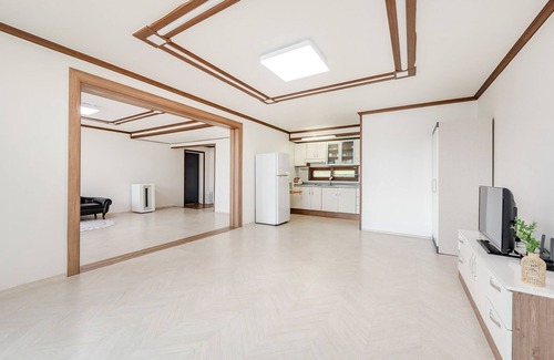 Tarimok House | Suncheon Suncheonman Geurigona Spa Pensi