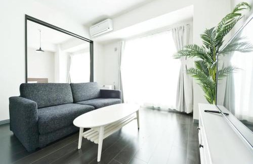 Shiroishi Apartment | Suncourt Hondori Garden Hills/Vacation STAY 7592