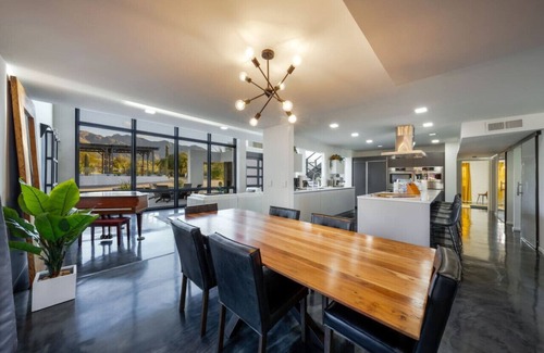 Tucson Apartment | Suncrest Compound (Mike Morgan)