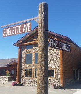 Pinedale Hotel | Sundance Motel