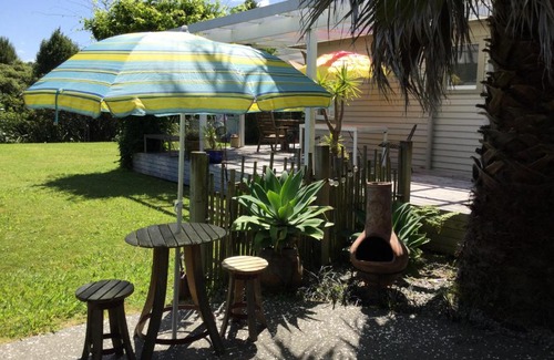 Otaki Bed & Breakfast | Sundari Retreat