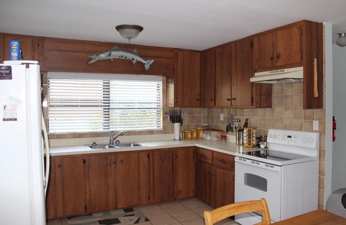Bambarra Villa | 🌅 Sundial Flamingo Villa – Beachfront Bliss on Bambarra Beach