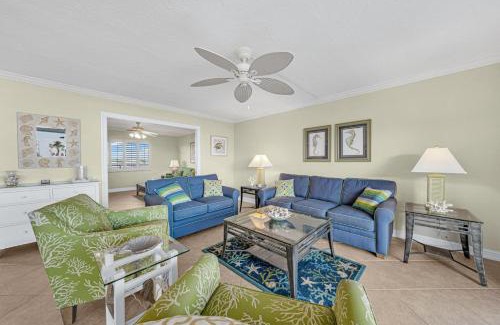 Sanibel House | Sundial P401