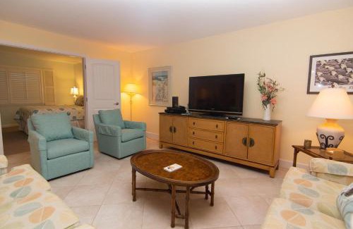Sanibel House | Sundial Q304