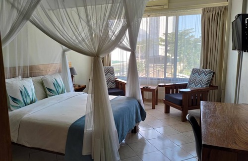 Sommerschield House | Sundown Guest House Maputo