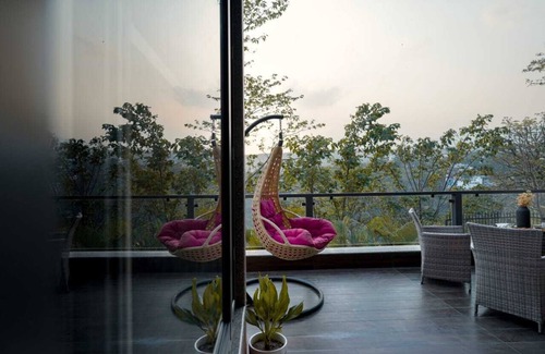 Bullawala House | Sundowner Bunglow - Your Own 5 Star