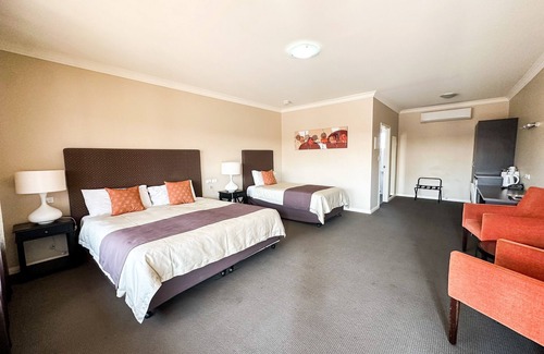 Whyalla Norrie Hotel | Sundowner Motel Hotel