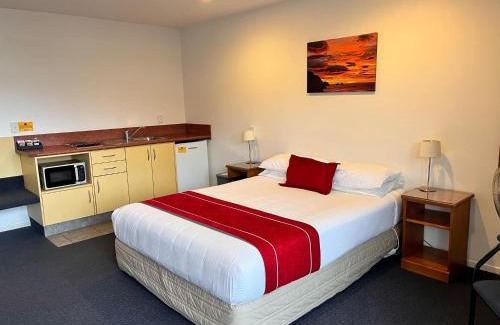 Greymouth Hotel | Sundowner Motel