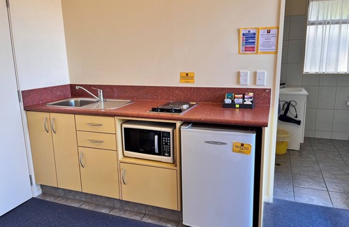 Greymouth Hotel | Sundowner Motel