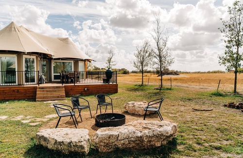 Fentress House | Sundowner Safari Tent at Wahwahtaysee Resort on the San Marcos River
